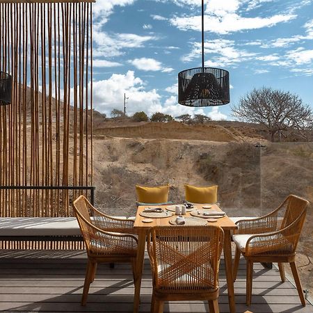 Eolia Sustainable Design Hotel مانتا المظهر الخارجي الصورة