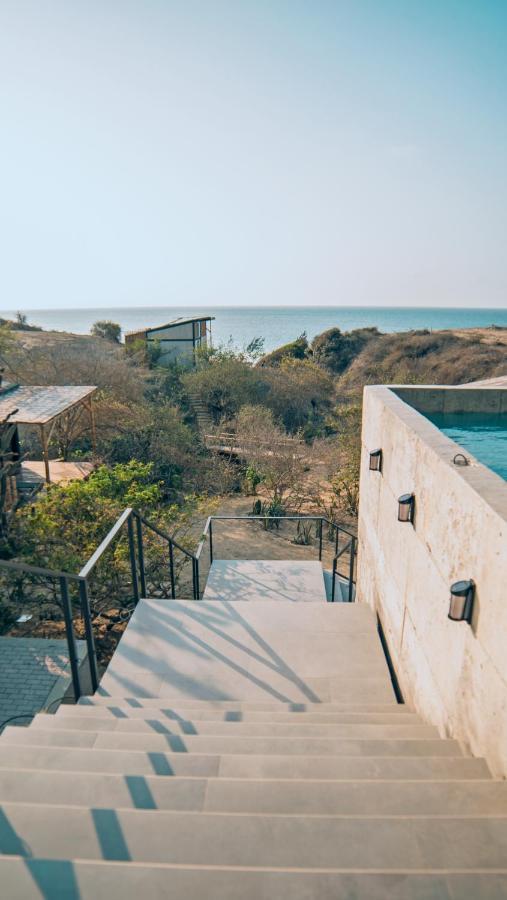 Eolia Sustainable Design Hotel مانتا المظهر الخارجي الصورة