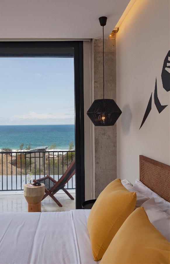 Eolia Sustainable Design Hotel مانتا المظهر الخارجي الصورة