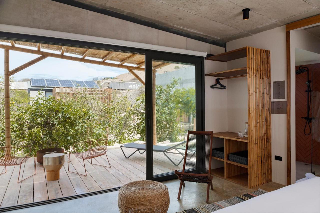 Eolia Sustainable Design Hotel مانتا المظهر الخارجي الصورة